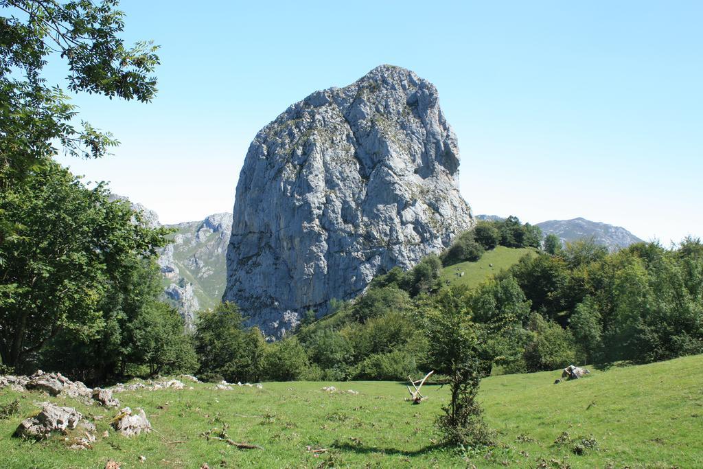 Hotel Garganta Del Cares Poncebos Eksteriør bilde