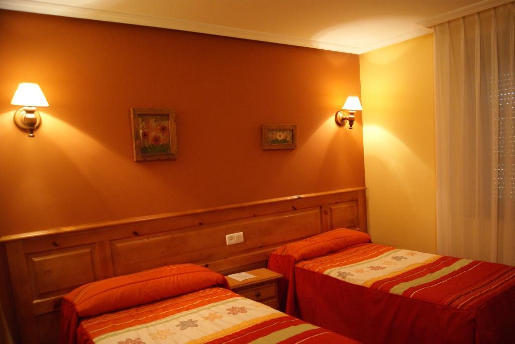Hotel Garganta Del Cares Poncebos Rom bilde