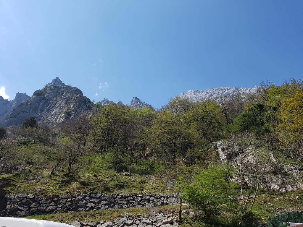 Hotel Garganta Del Cares Poncebos Eksteriør bilde