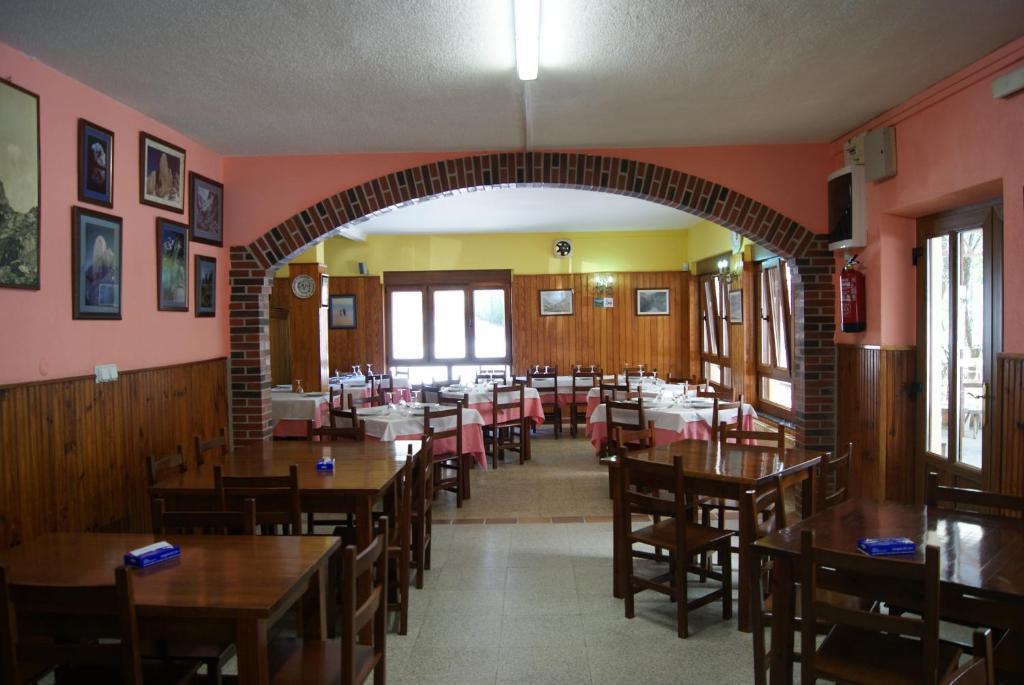 Hotel Garganta Del Cares Poncebos Eksteriør bilde